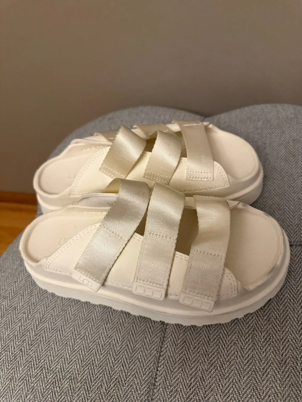 UGG platform slide